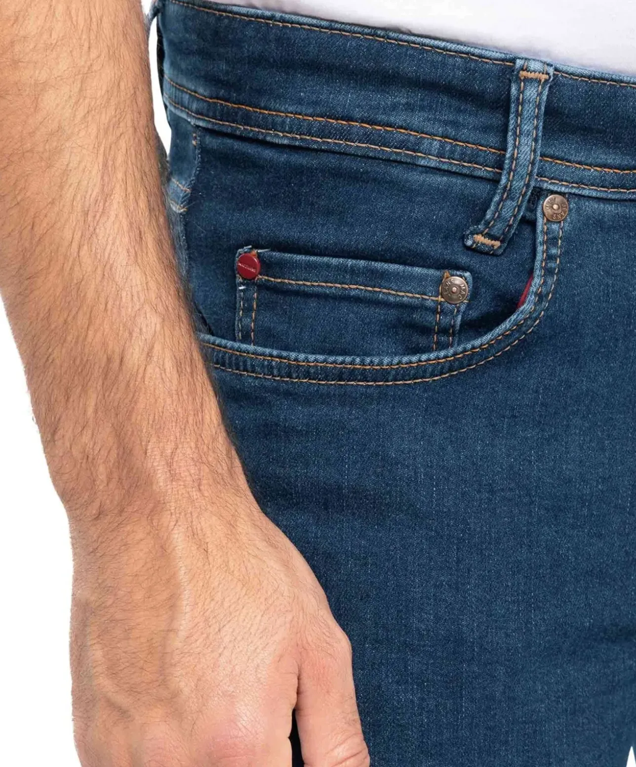 MAC Arne Jeans in Stone-Waschung mit Macflexx Denim