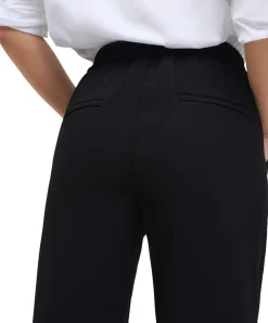 Mac Chiara Cropped in Schwarz mit verkürzter Länge