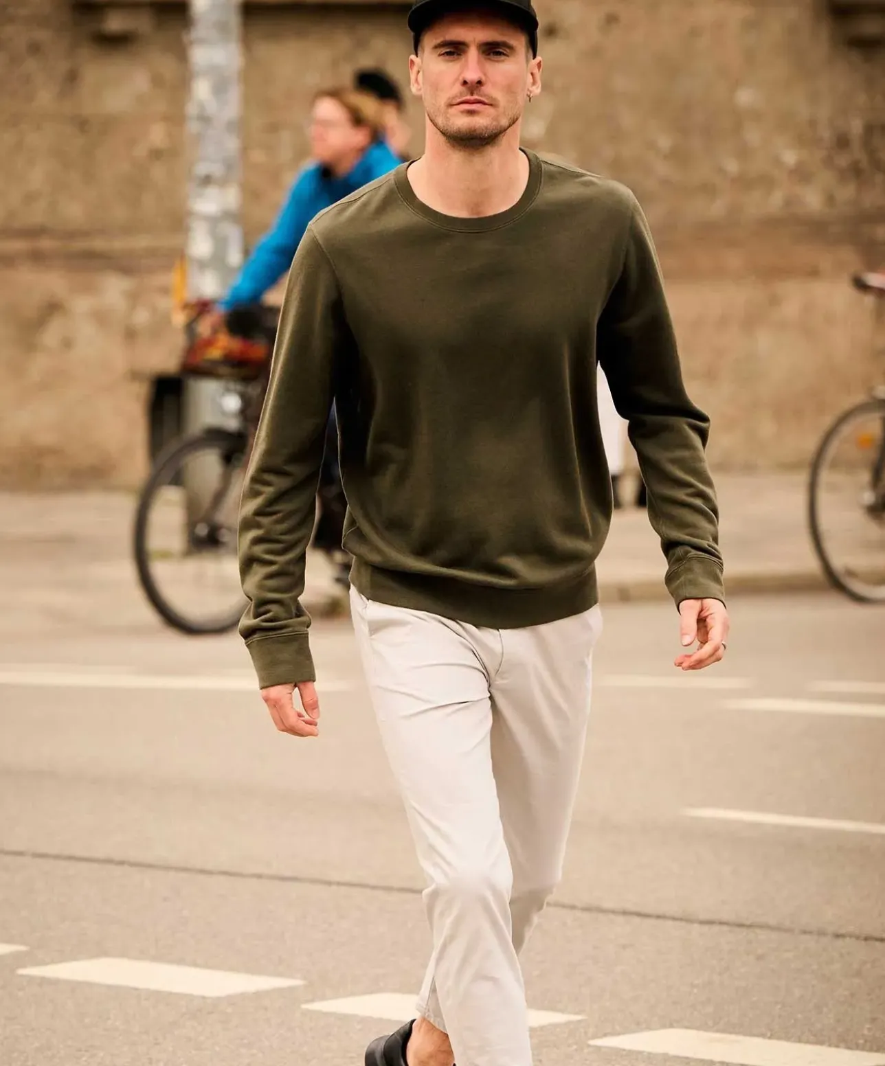 MAC Griffin Chino in Grau mit Tapered Fit