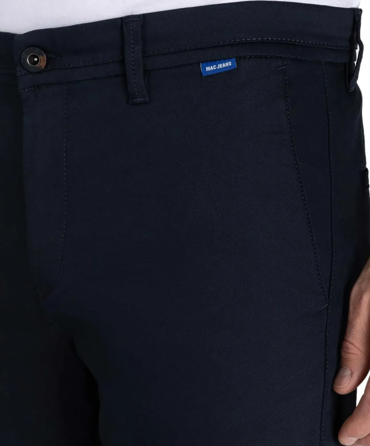 MAC Griffin Tapered Fit Hose in Dunkelblau mit Zipper am Saum