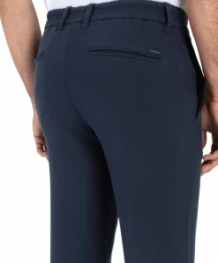 MAC Hose Traveller in Dunkelblau das Fly & Drive-Modell