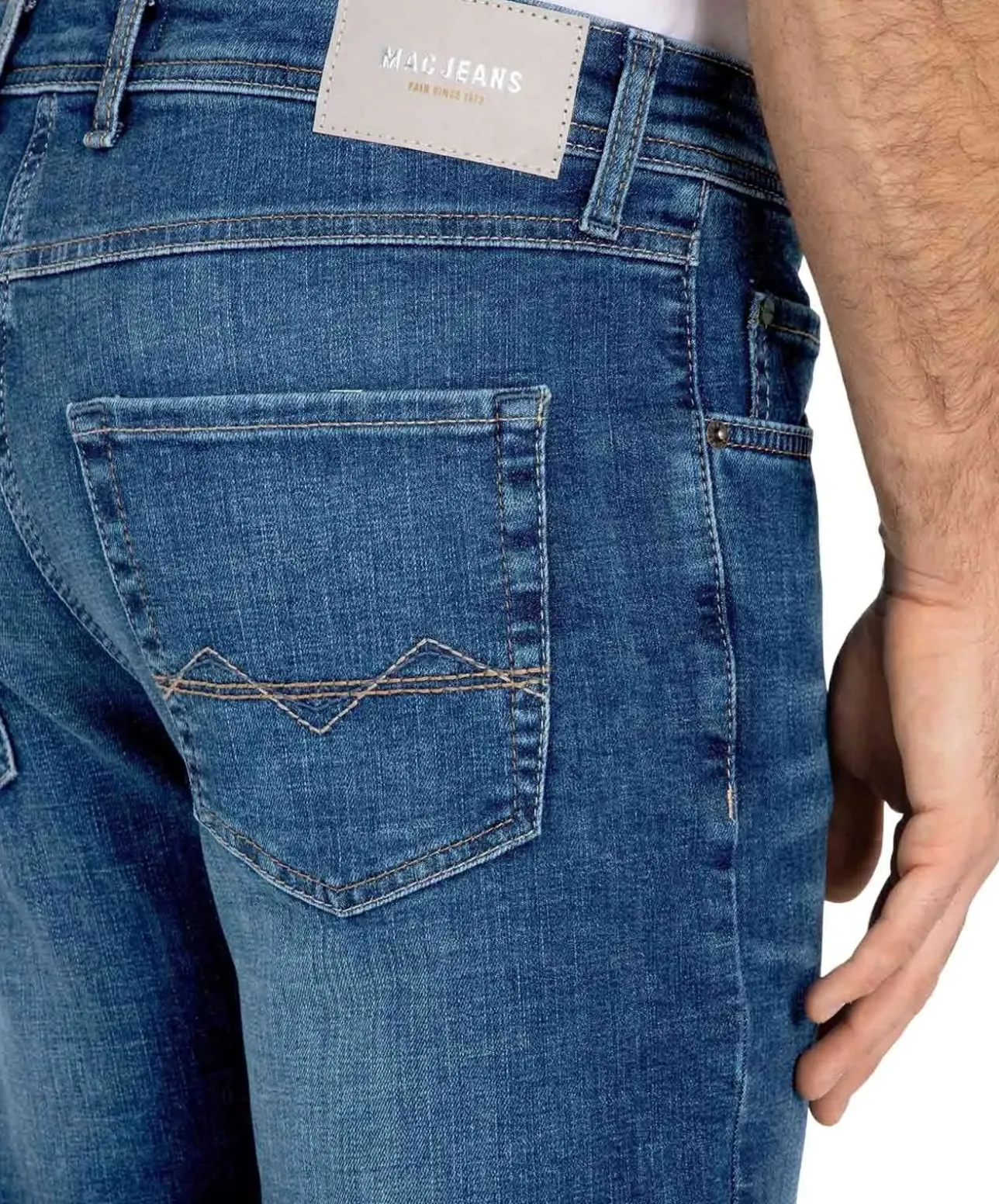 MAC Jeans Arne mit Recycled Denim in Dunkelblau