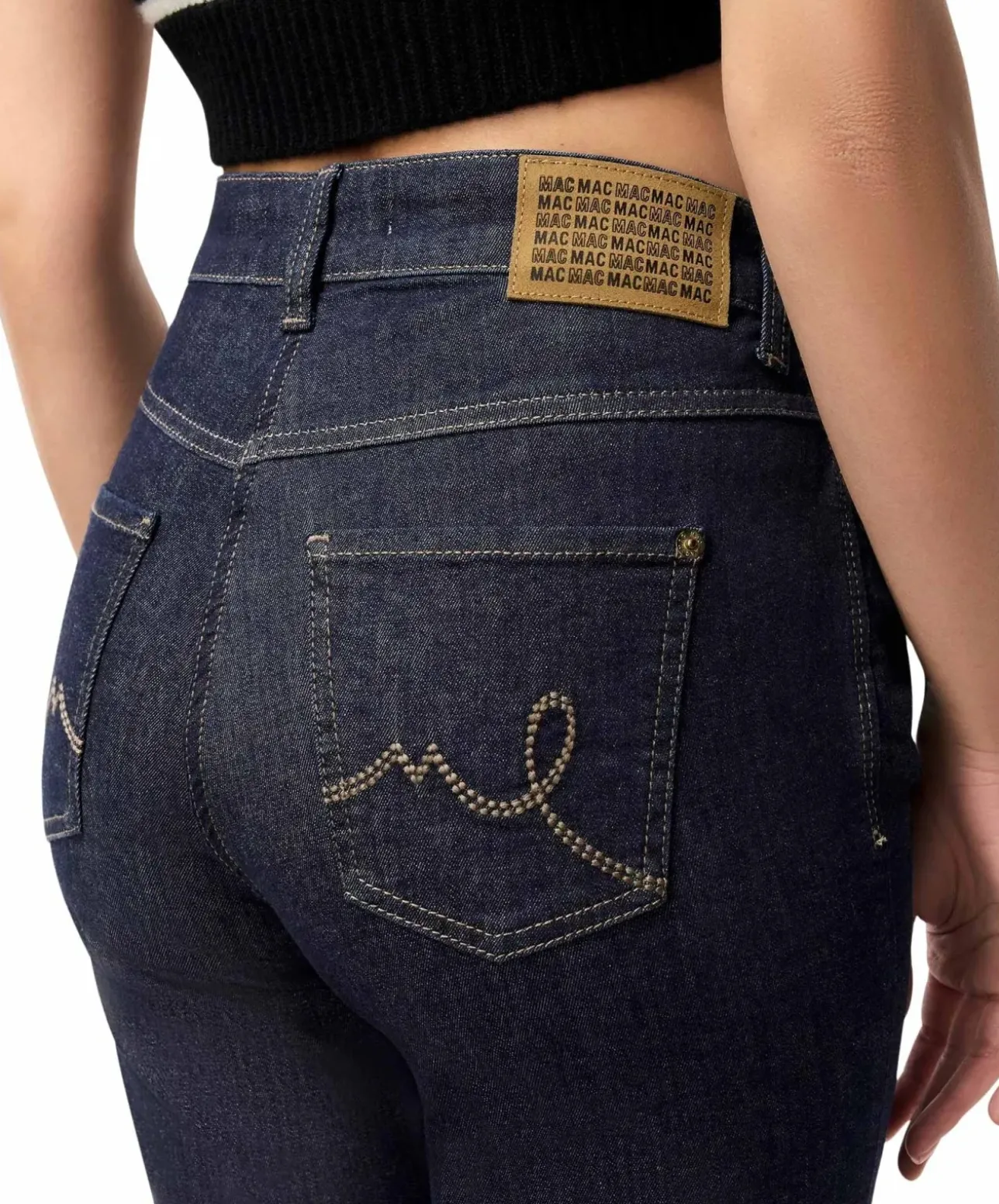 MAC Jeans Laura in Rinse-Waschung mit Flared Fit