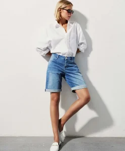 MAC Shorty Jeans Shorts in Summer Blue Wash