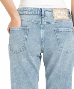 MAC Straight Jeans in hellblau und Krempel-Look