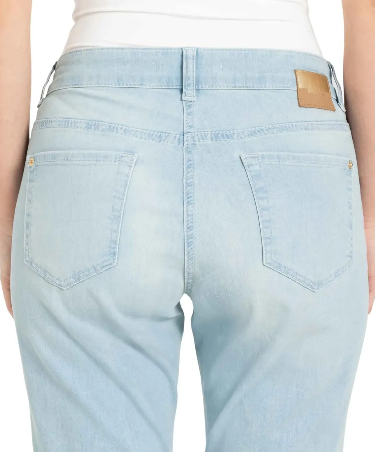 MAC Straight Jeans Sue Relax in Hellblau