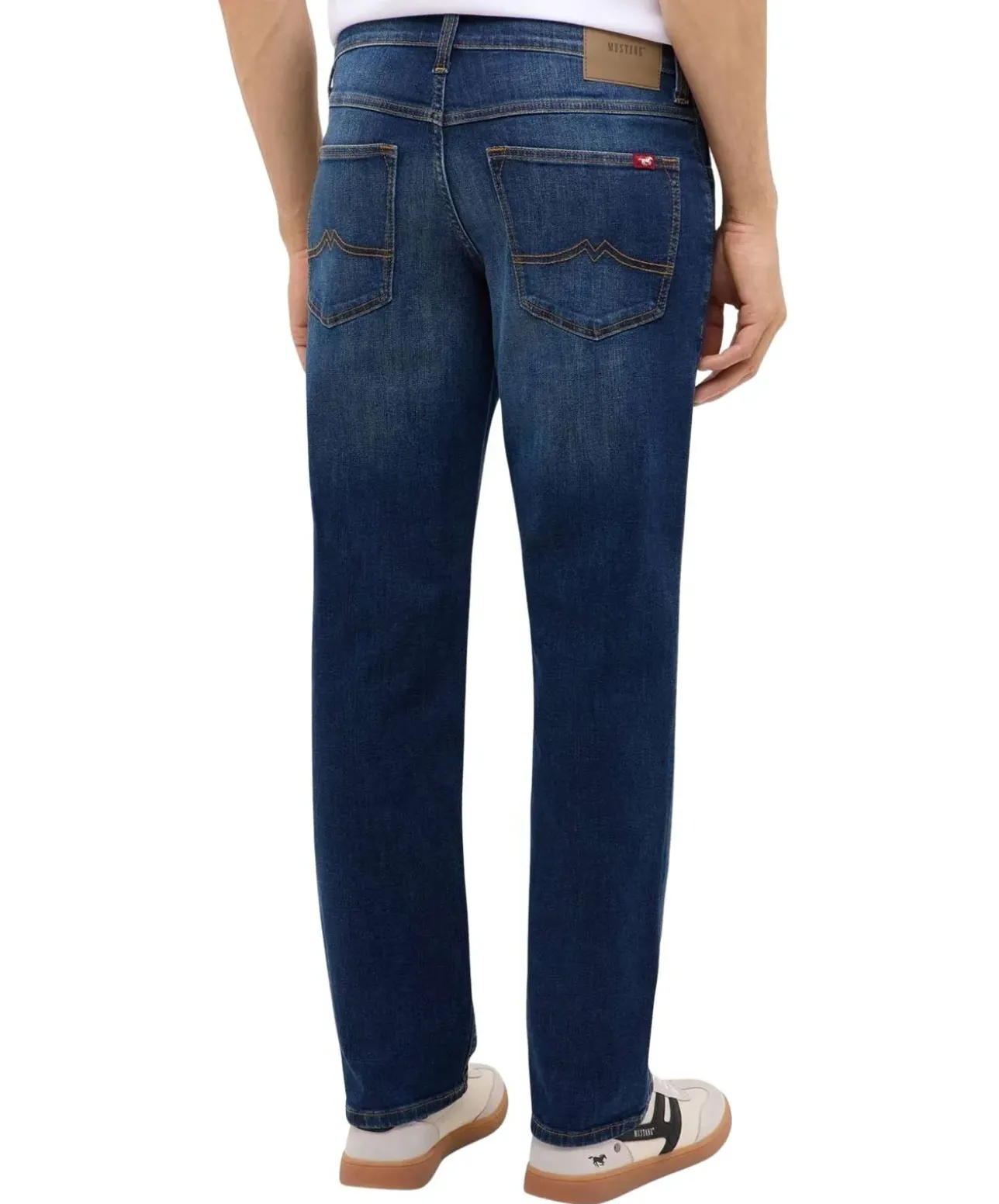 Mustang Big Sur Jeans in dunkelblauer Waschung