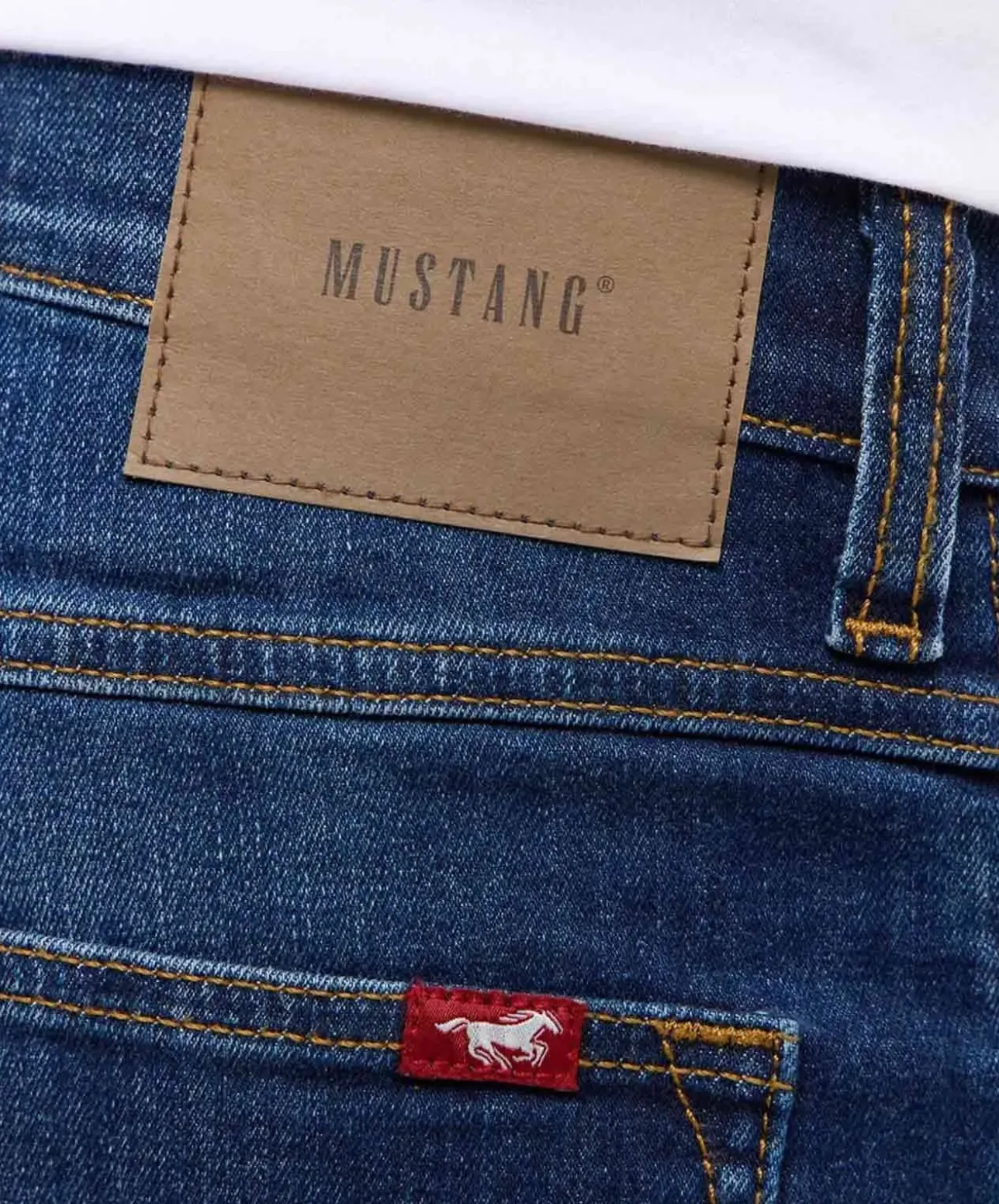 Mustang Big Sur Jeans in dunkelblauer Waschung