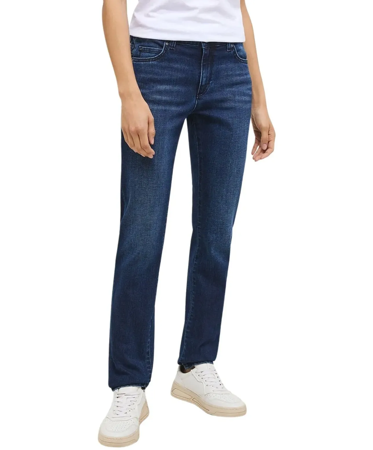 Mustang Crosby Relaxed Slim fit Jeans in dunkelauer Optik