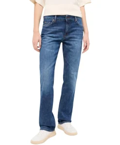 Mustang Crosby Relaxed Straight Jeans in Mittelblau