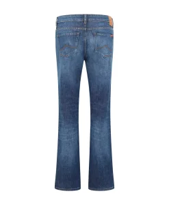 Mustang Crosby Relaxed Straight Jeans in Mittelblau