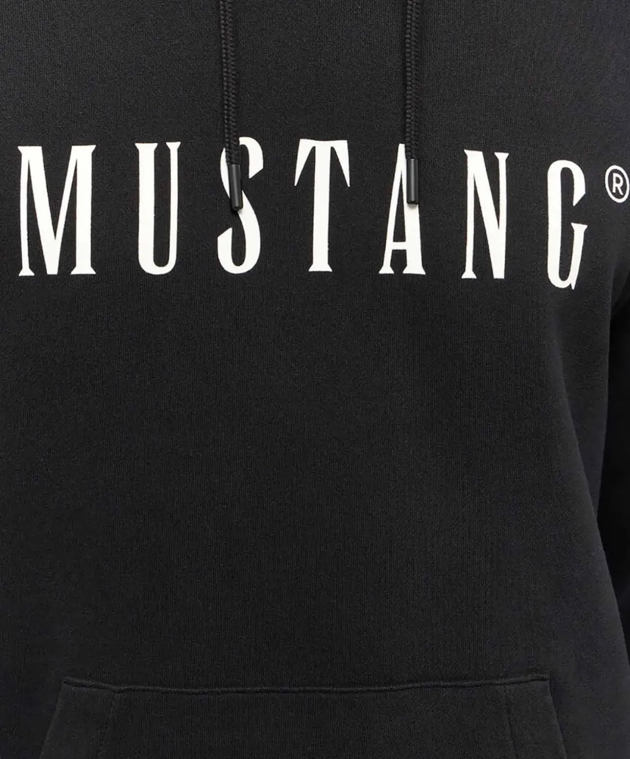 Mustang Hoodie Bronson in Schwarz mit Label-Print