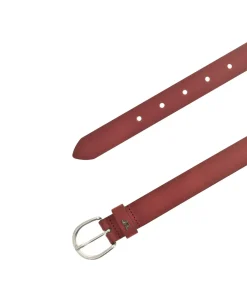 Mustang Ledergürtel in stilvollen rot und abgerundeter Schließe