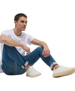 Mustang Oregon Slim K Jeans in mittelblauer Uesd-Waschung