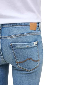 Mustang Quincy Skinny fit Jeans in hellblauer Waschung