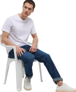 Mustang Tramper Straight Jeans in mittelblauer Used-Waschung