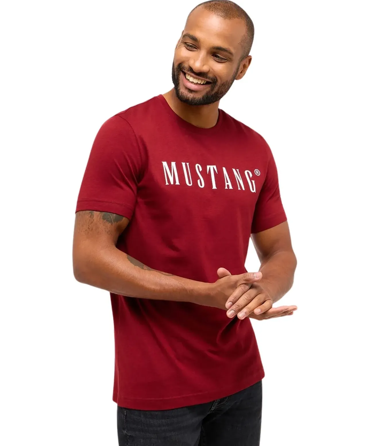 Mustang T-Shirt Print Austin in roter Syrah Färbung