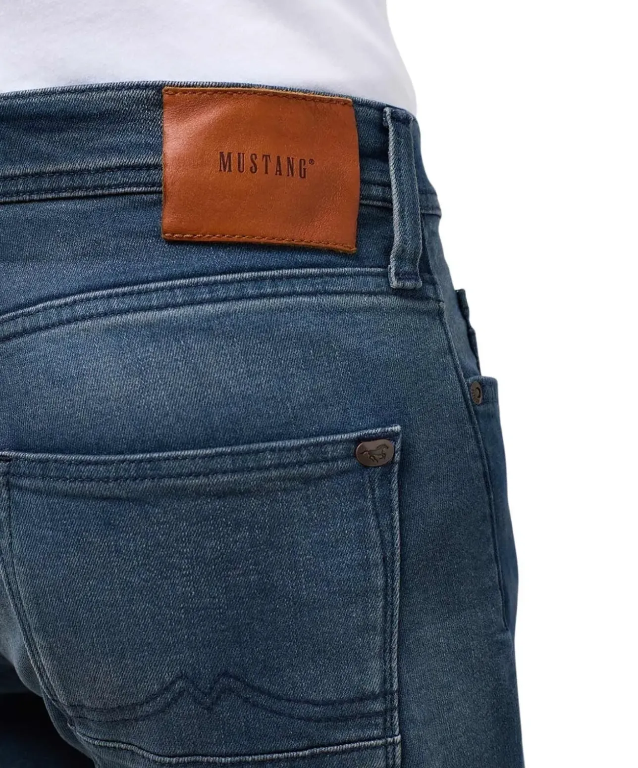 Mustang Vegas Jeans Slim Fit in mittelblauer Waschung