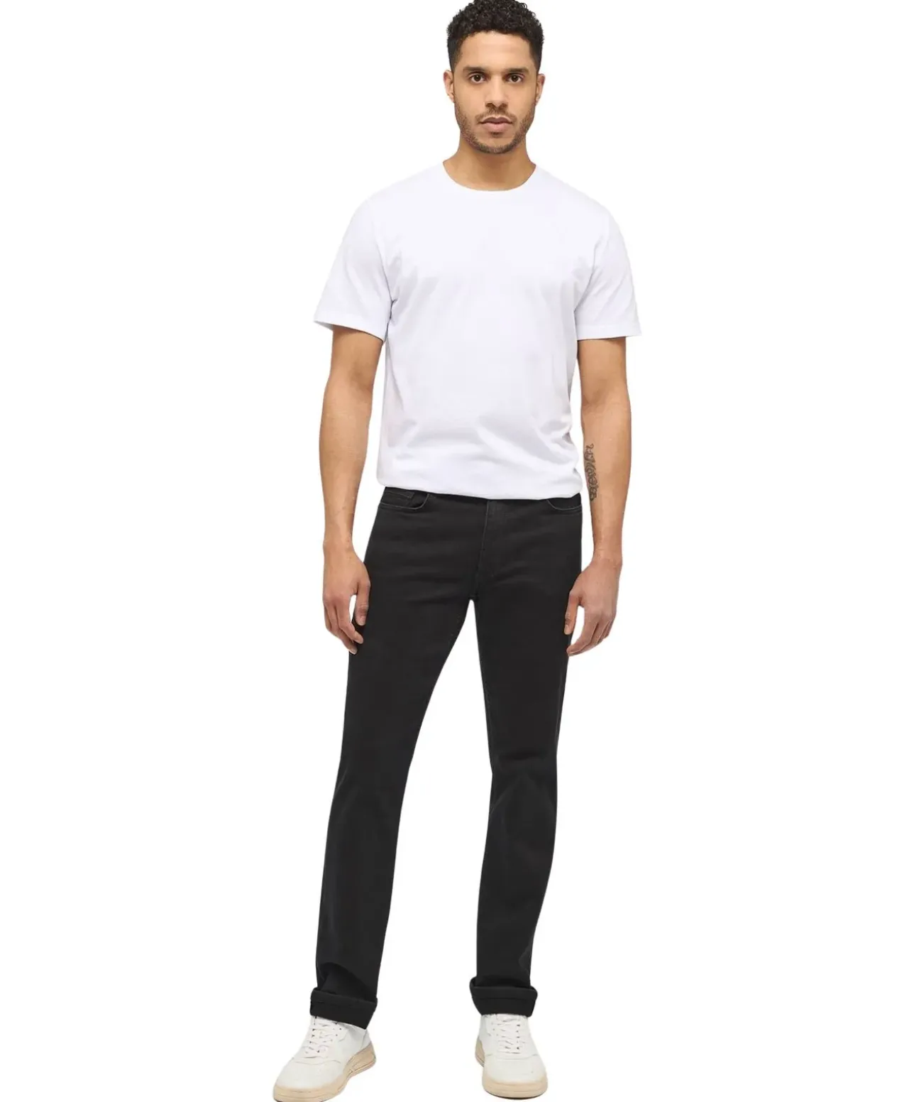 Mustang Washington Jeans in Schwarz mit Straight Fit