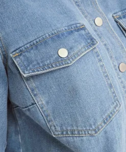 Only Jeansbluse Belle in hellblau mit Brusttaschen