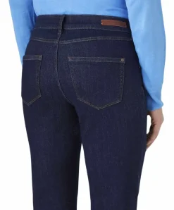 Paddocks Jeans Lara in dunkler Rinse-Waschung