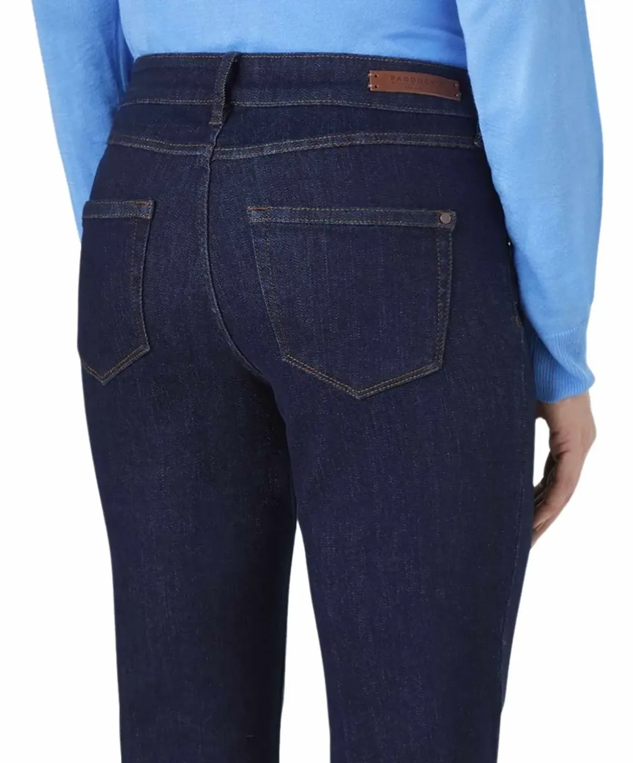 Paddocks Jeans Lara in dunkler Rinse-Waschung