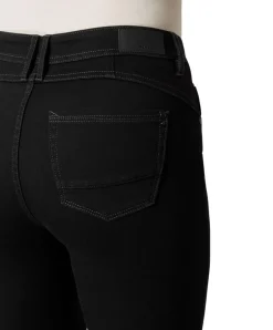 Paddocks Jeans Lia in Schwarz mit Slim Fit
