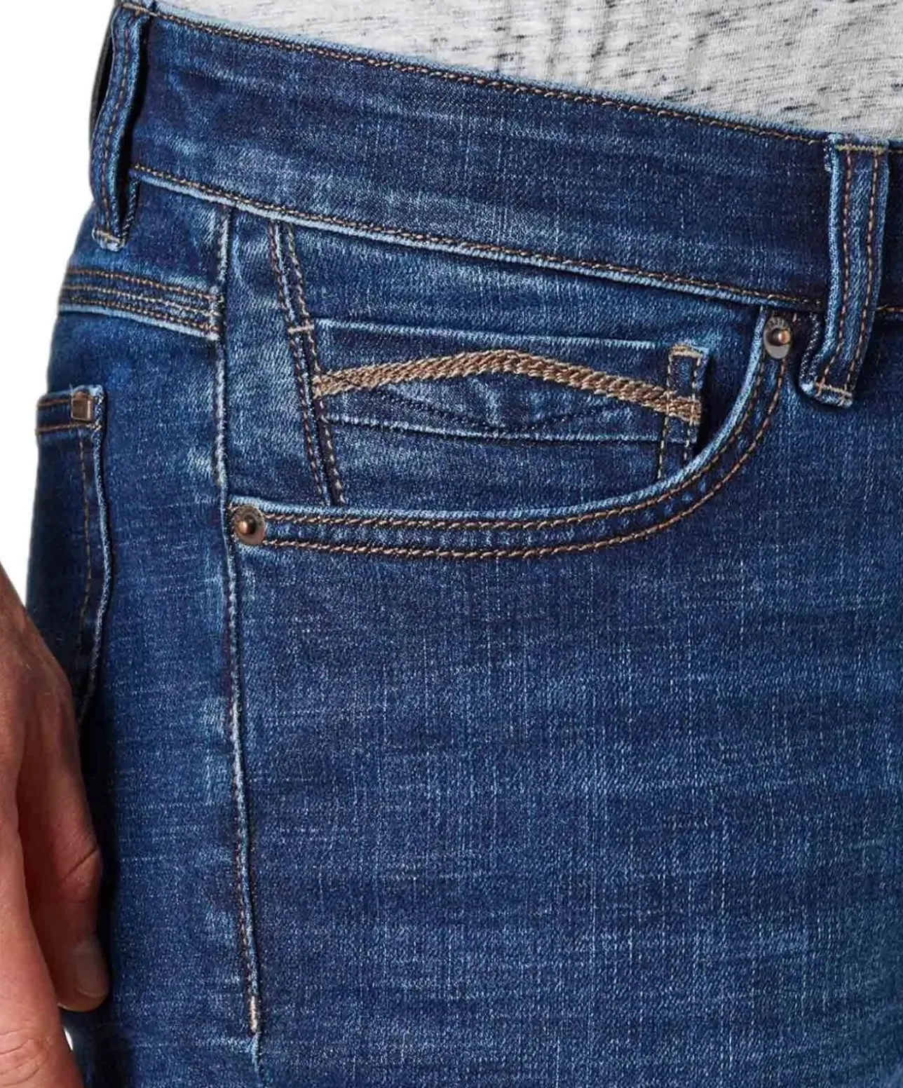 Paddocks Ranger Pipe Jeans in mittelblauer Waschung