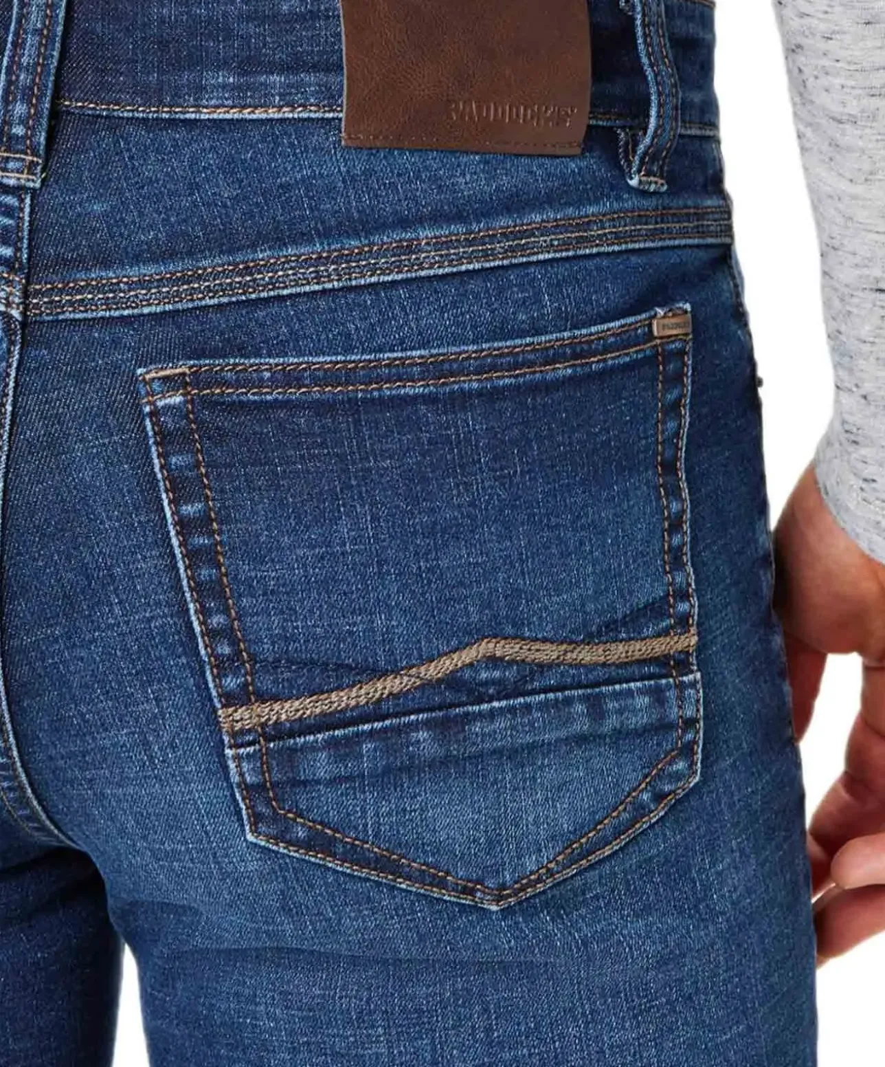 Paddocks Ranger Pipe Jeans in mittelblauer Waschung