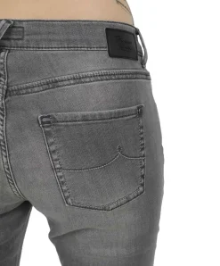 Pioneer Jeans Straight Sally in grauem Used-Look