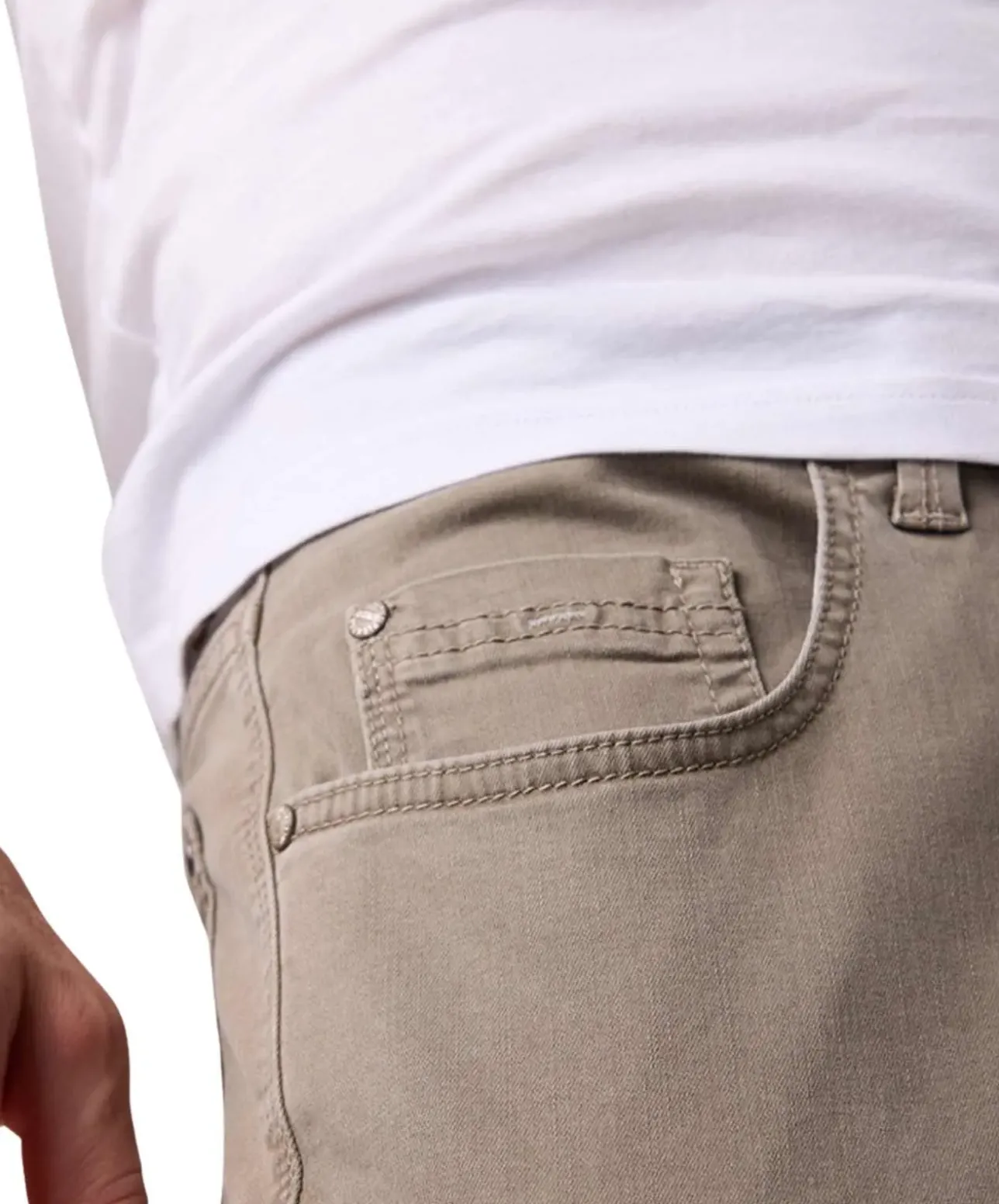 Pioneer Rando 1680 Megaflex Sommerjeans in Hellbraun