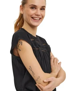 Vero Moda Blusenshirt Debbie mit kurzen Ärmeln in Schwarz