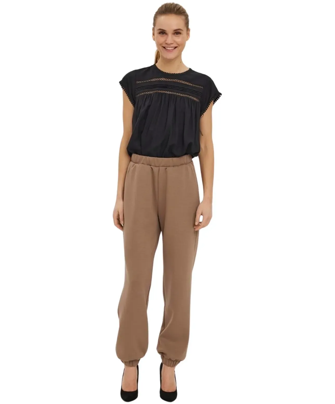 Vero Moda Blusenshirt Debbie mit kurzen Ärmeln in Schwarz