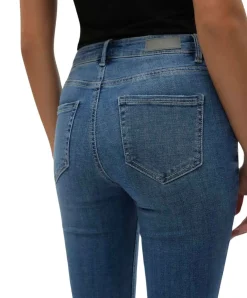 Vero Moda Flash Jeans Flared in Mittelblau