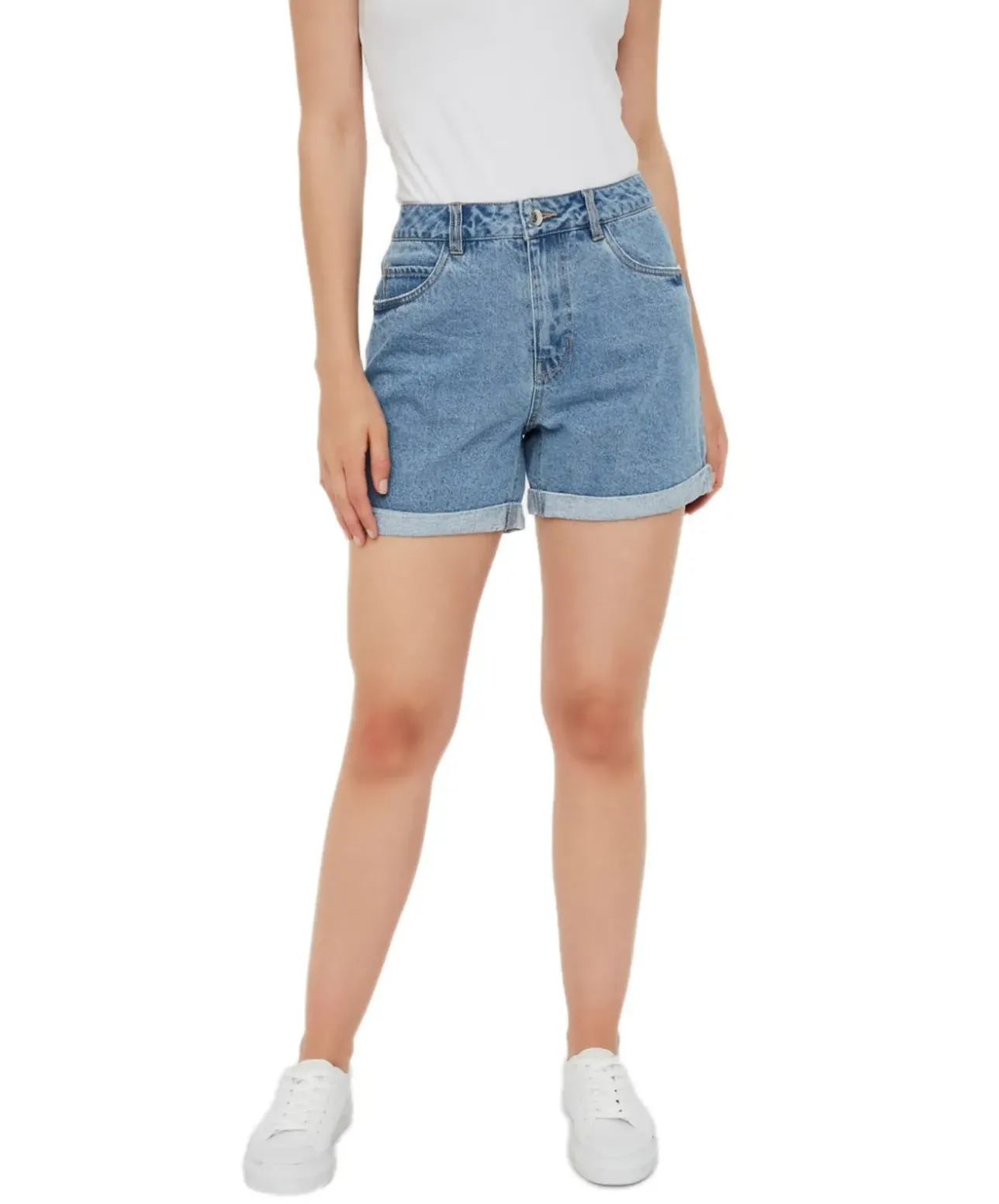 Vero Moda High Waisted Jeansshorts Ninetten in Hellblau