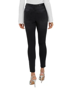 Vero Moda Jeans Skinny fit Tanya in schwarzem Used