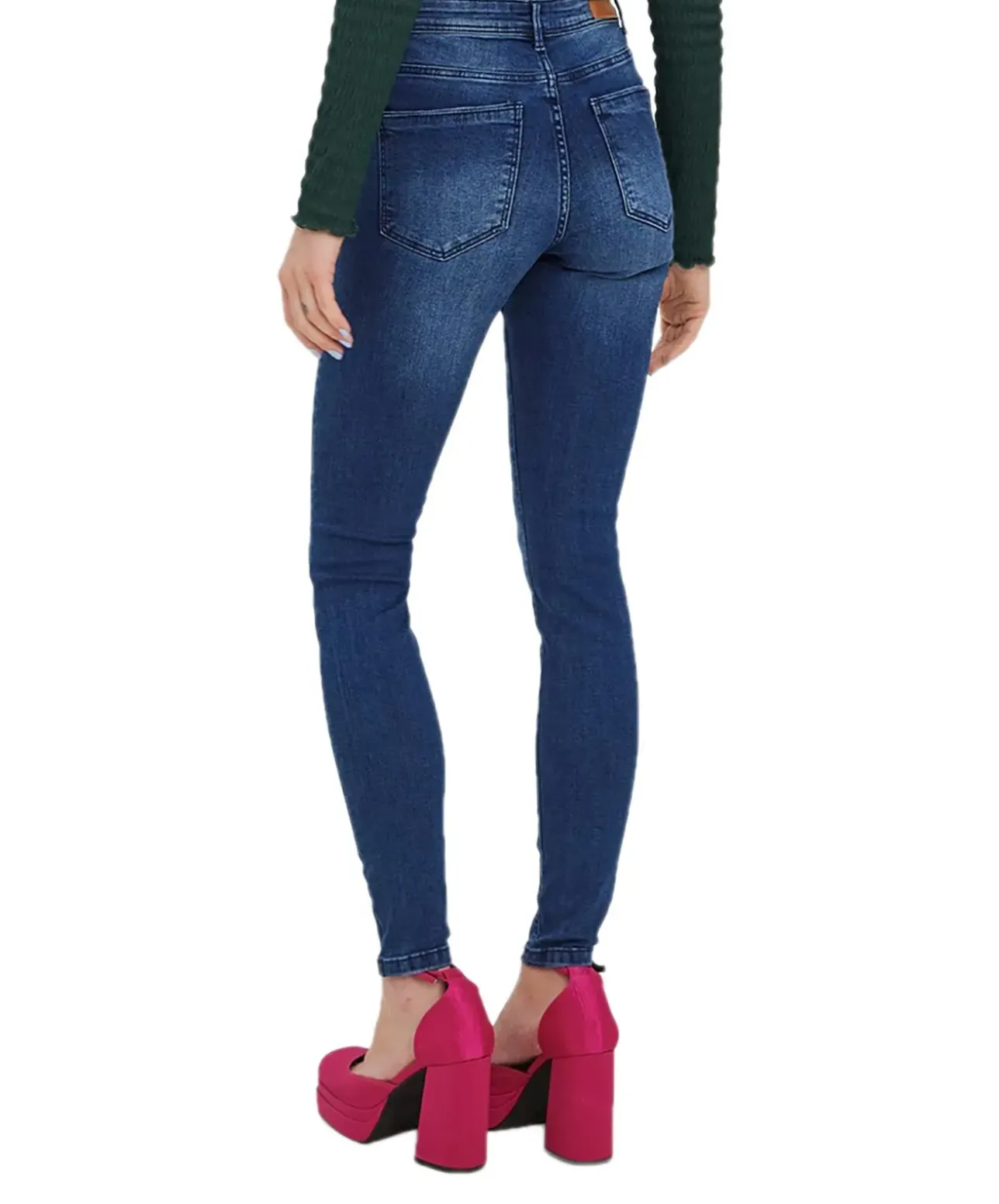Vero Moda Jeans Skinny Tanya in innovativer Used-Optik