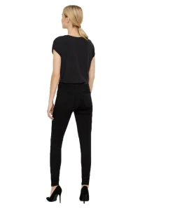 Vero Moda Jeans Slim Fit Lux in tiefschwarzem Denim