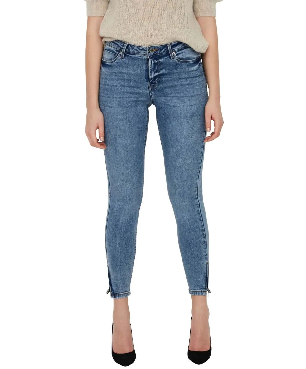 Vero Moda Jeans Slim Fit Tilde in hellblau mit Ankle Zip
