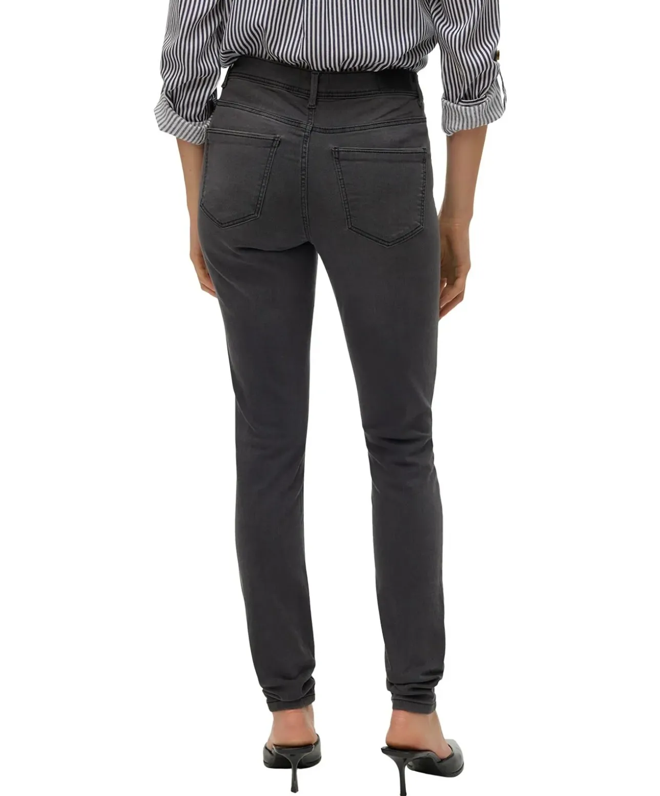 Vero Moda Jeans Tanya in Dunkelgrau mit Skinny fit