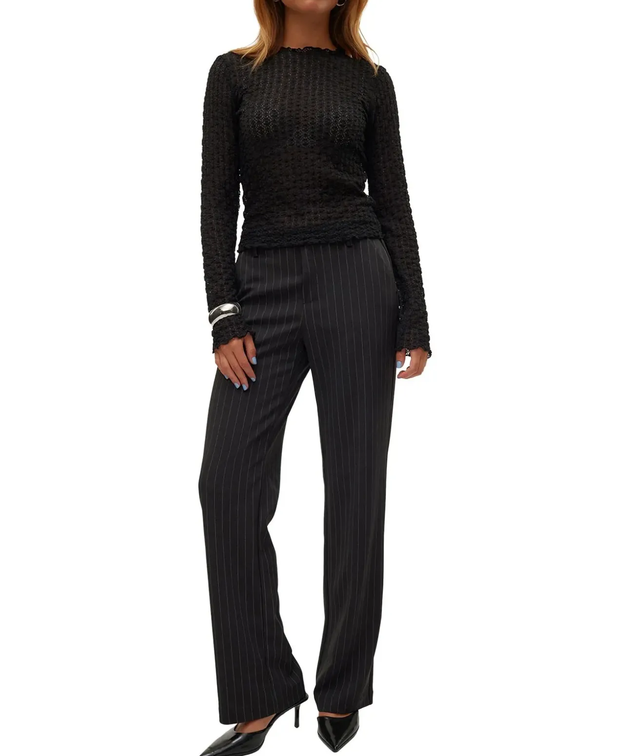 Vero Moda Maya Hose in Schwarz mit Nadelstreifen