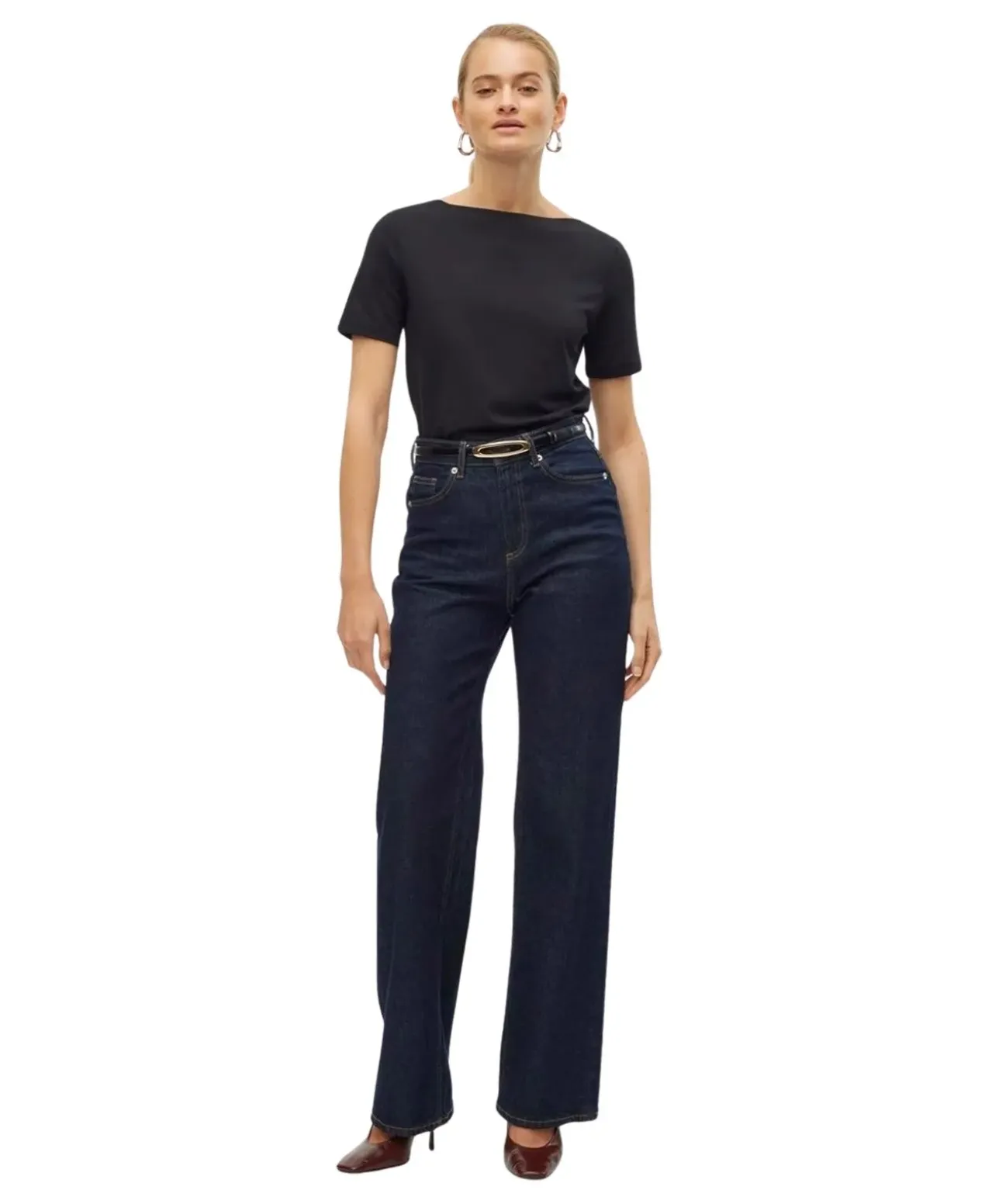 Vero Moda Shirt Panda mit U-Boot-Ausschnitt in Schwarz