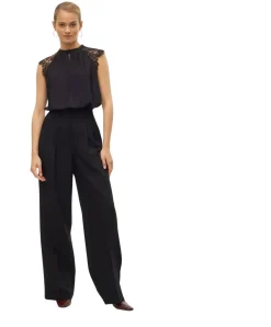 Vero Moda Spitzenbluse Milla mit Flügelärmeln in Schwarz