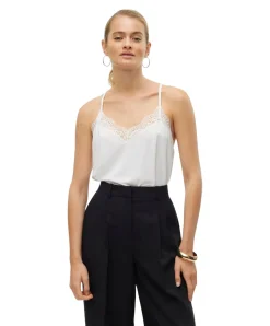 Vero Moda Spitzentop Ana mit V-Ausschnitt in Weiß