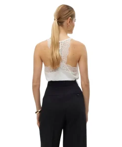 Vero Moda Spitzentop Ana mit V-Ausschnitt in Weiß