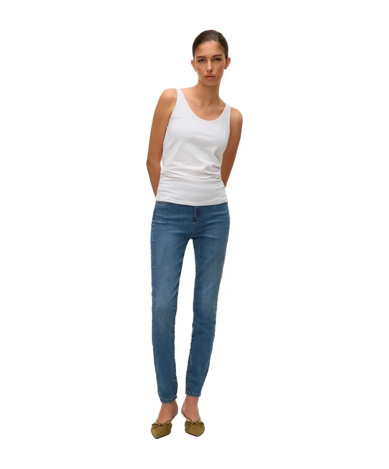 Vero Moda Tank Top mit U-Ausschnitt in Weiß