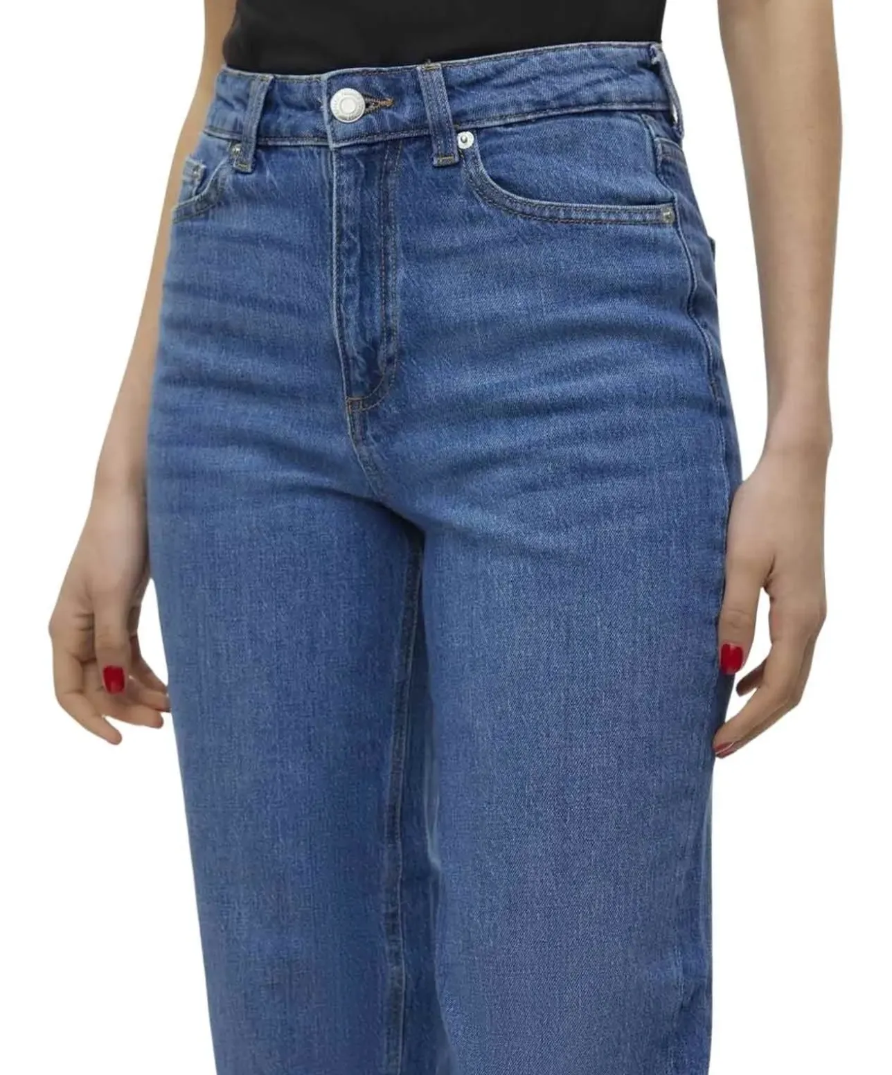 Vero Moda Tessa Jeans mit hoher Taille in Mittelblau