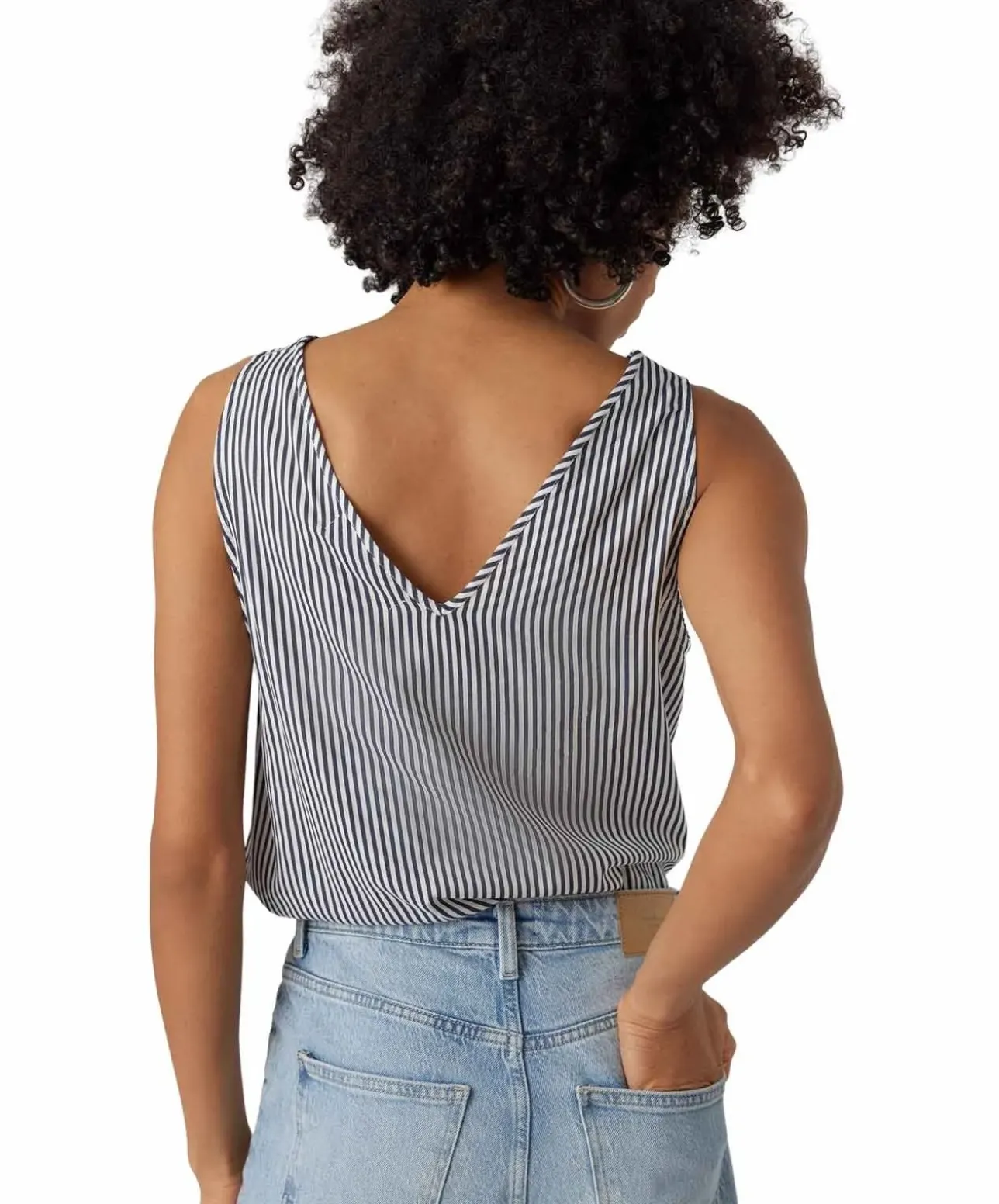 Vero Moda Top Bumby mit Knopf Details in Streifenoptik