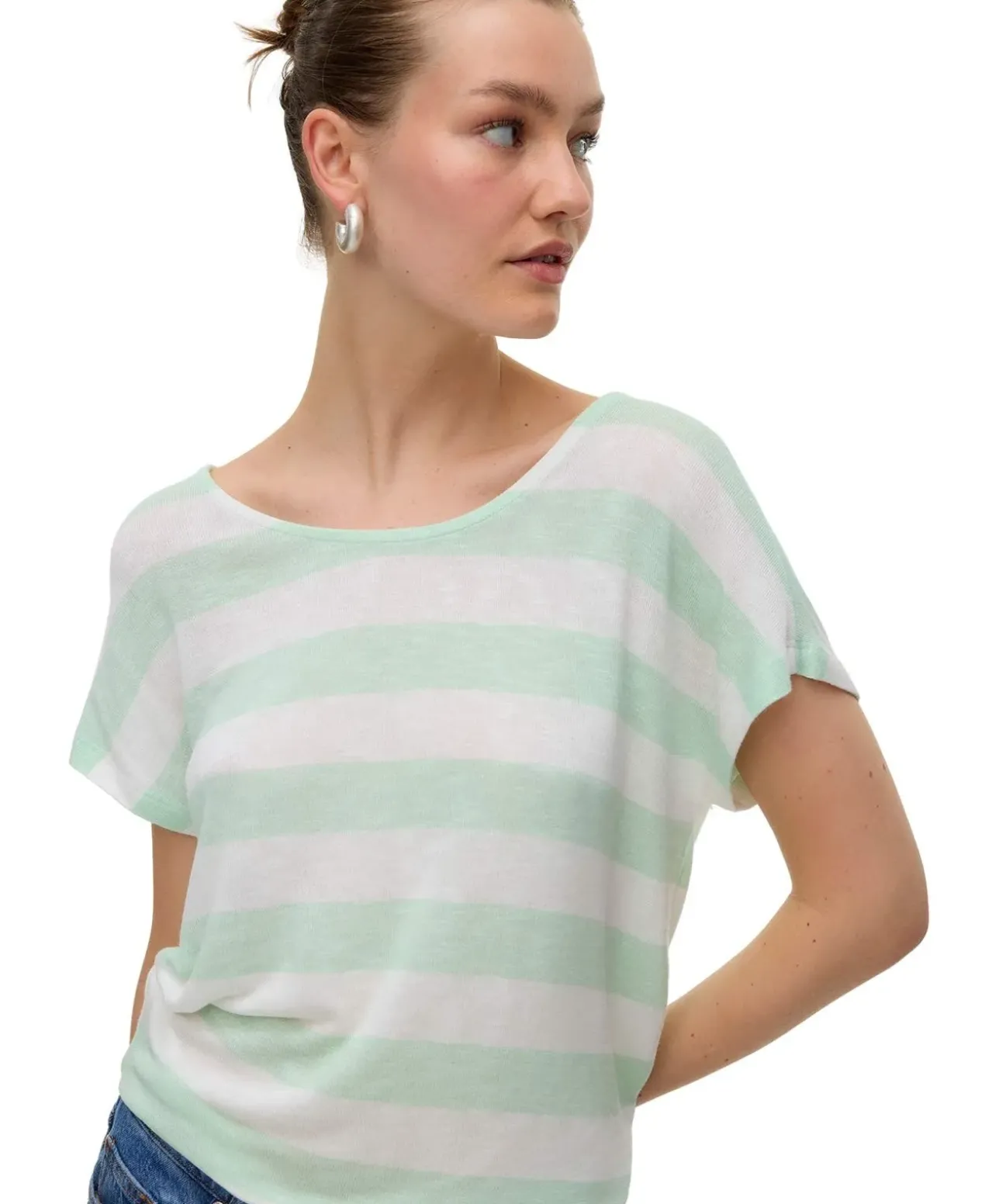 Vero Moda T-Shirt Wide in Azurblau mit Streifen