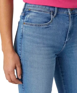 Wrangler Body Bespoke Slim fit Jeans in heller Pearl Waschung